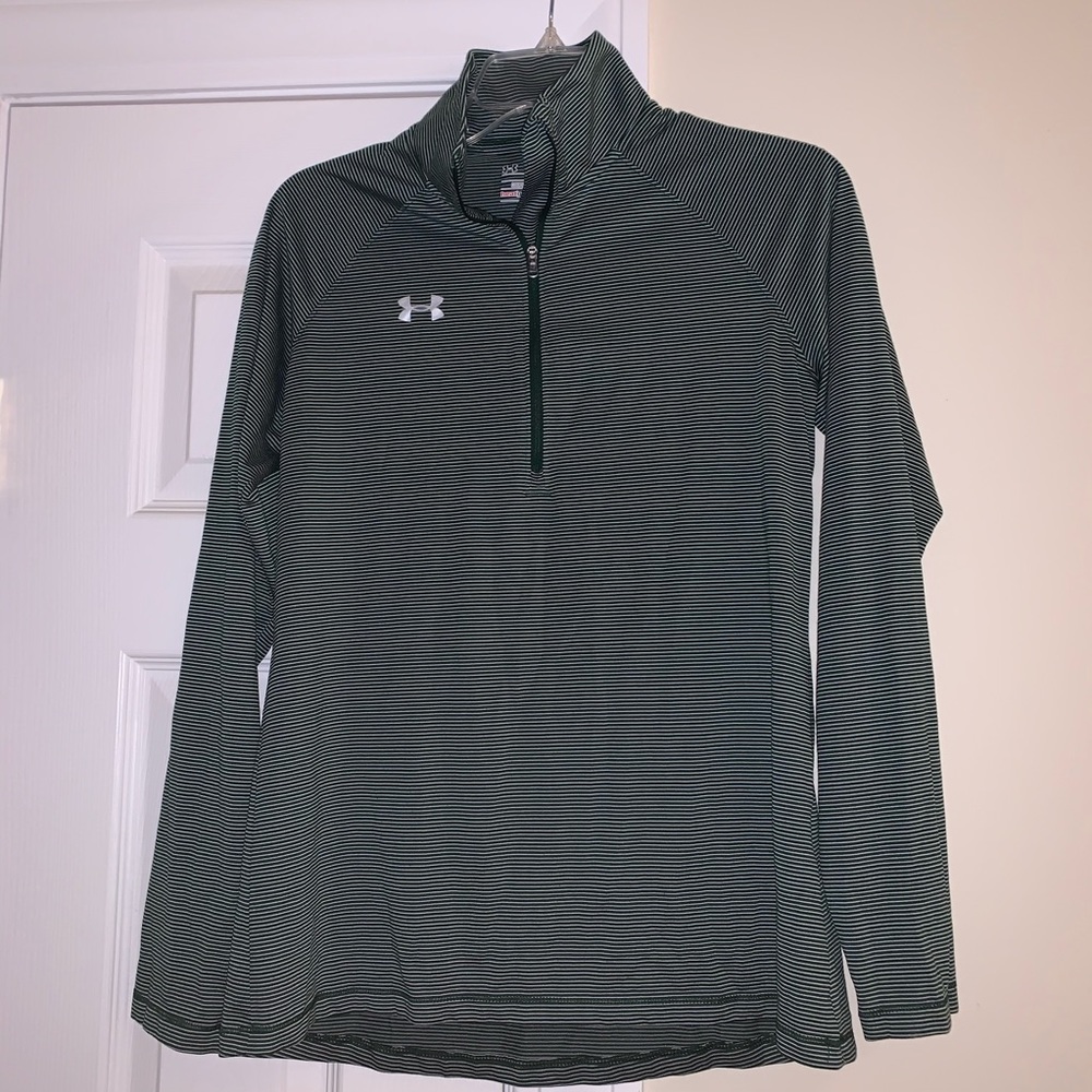 Under armour quarter zip small green top